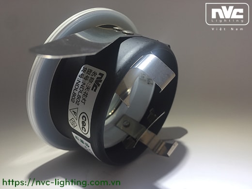 NDL802 - Đèn âm trần module chống ẩm, thân nhôm đúc, zoăng cao su kín nước, bóng ẩn cách mặt đèn chống chói, chống nhiệt